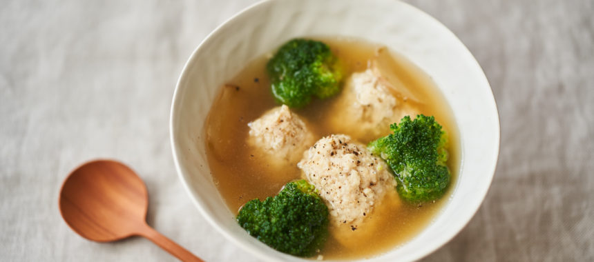 【糖質オフレシピ】ふわふわ鶏団子とブロッコリーの和風スープ