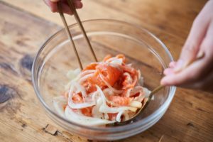 発酵玉ねぎとサーモンマリネのレシピ・作り方