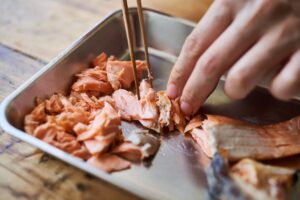 鮭と高菜のおにぎりのレシピ・作り方